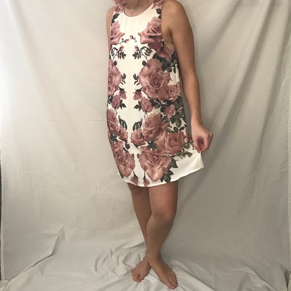 Dainty Hooligan Dresses & Skirts - Pinkish & white Floral Dress